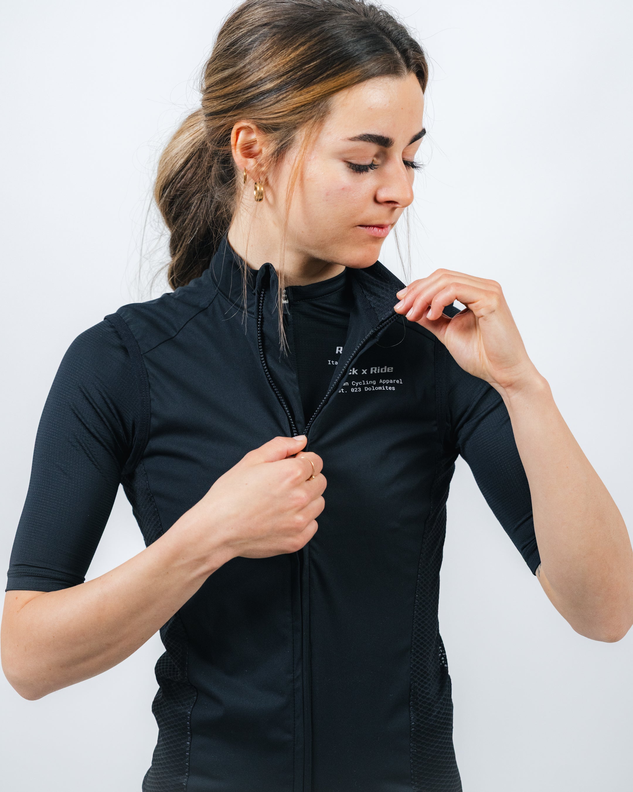 w xplore wind vest